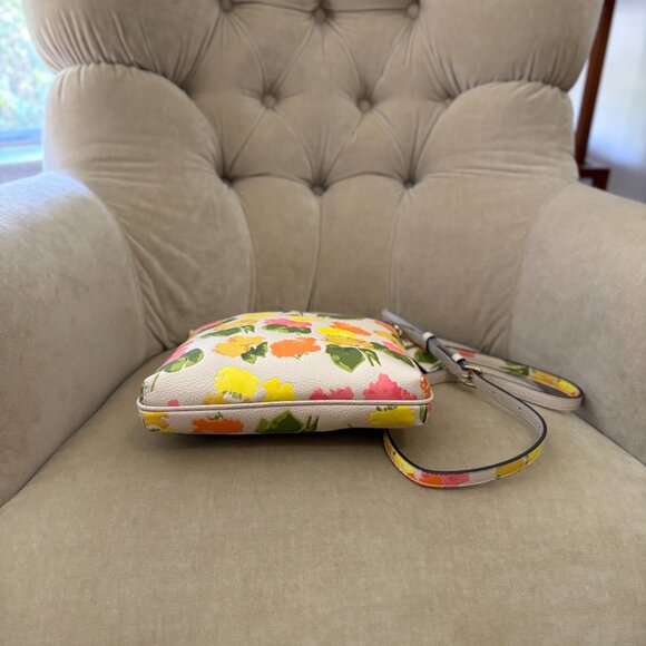 NEW Auth COACH Iconic KITT CC556 Watercolor Floral Print Crossbody Bag - Picture 6 of 7